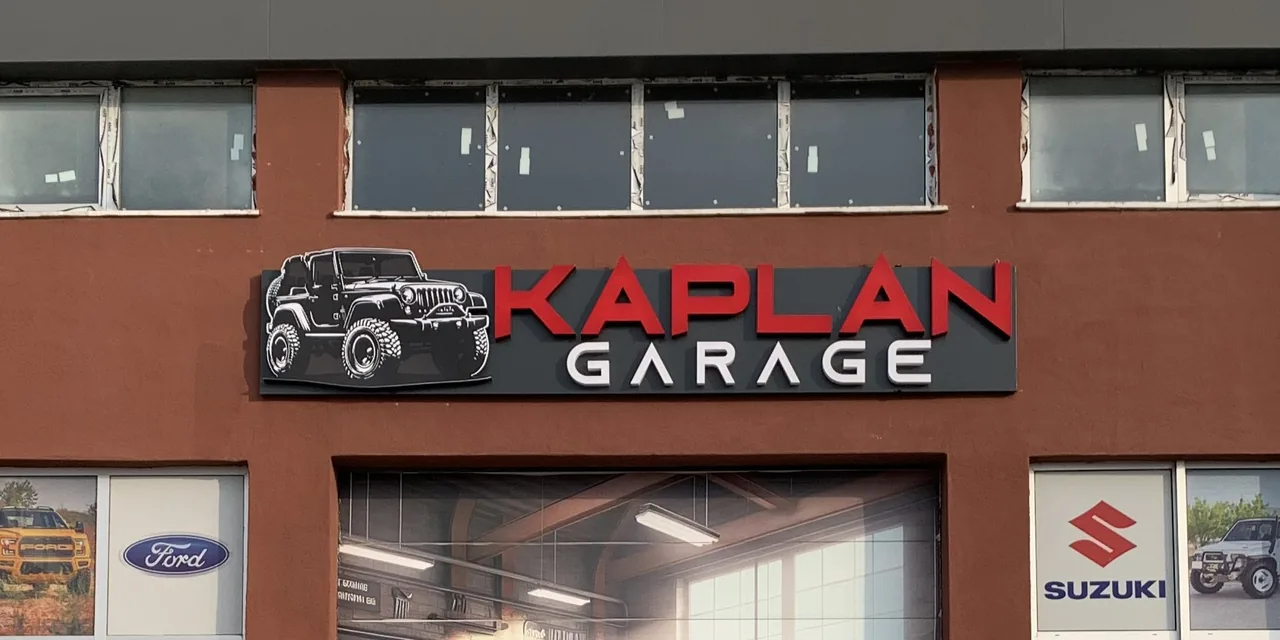 Kaplan Garage kapak görseli