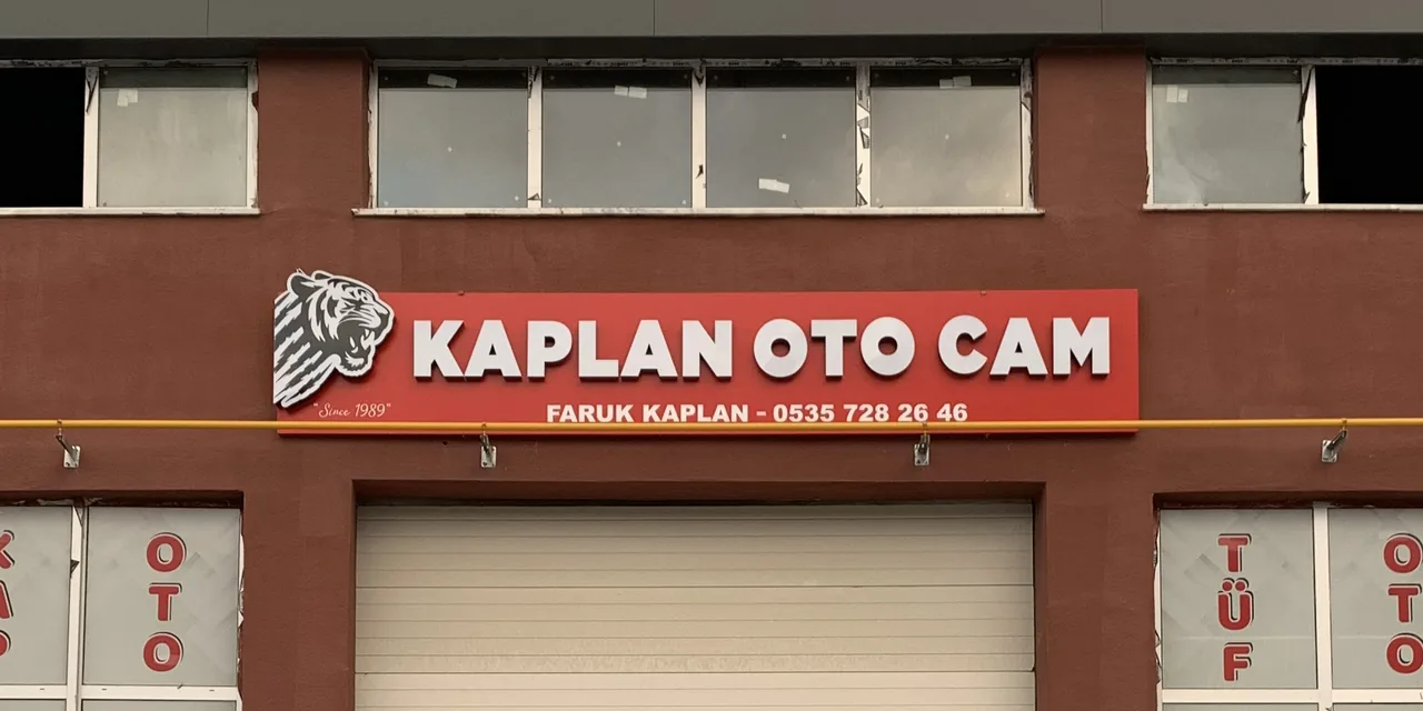 Kaplan Oto Cam kapak görseli