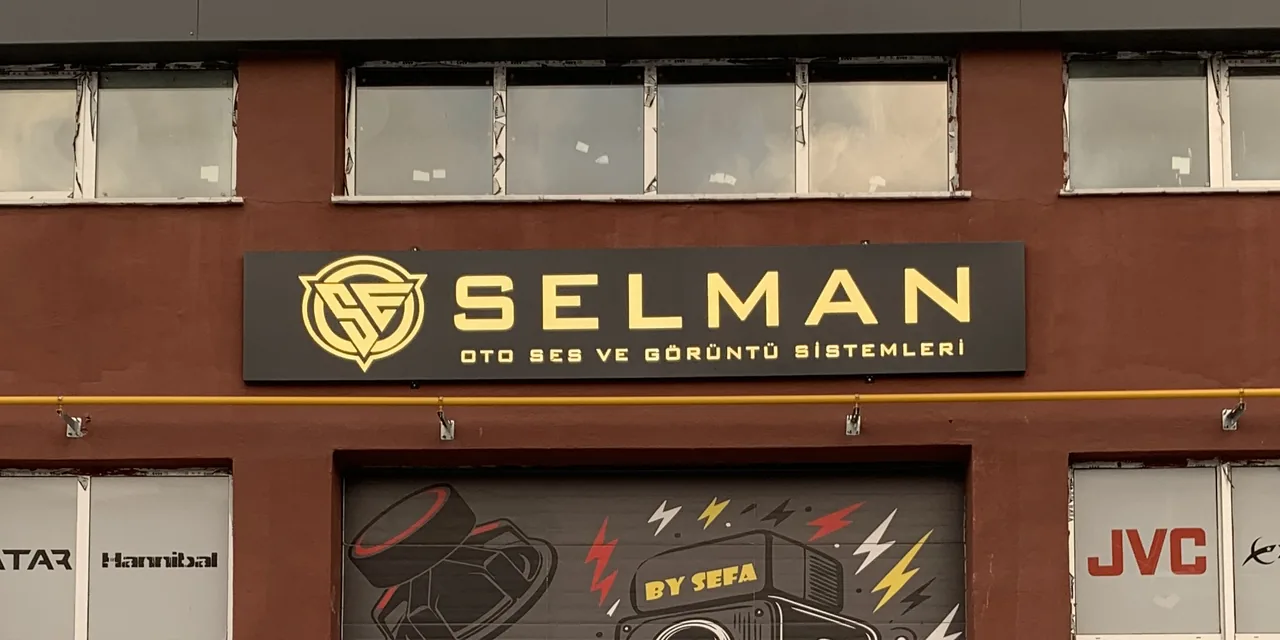 Selman Oto Ses ve Görüntü Sistemleri kapak görseli