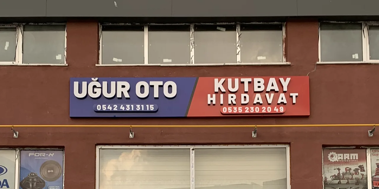 Uğur Oto + Kutbay Hırdavat kapak görseli